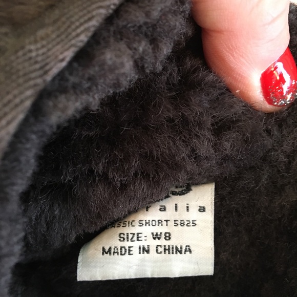 UGG Short Brown Boots - Picture 6 of 8